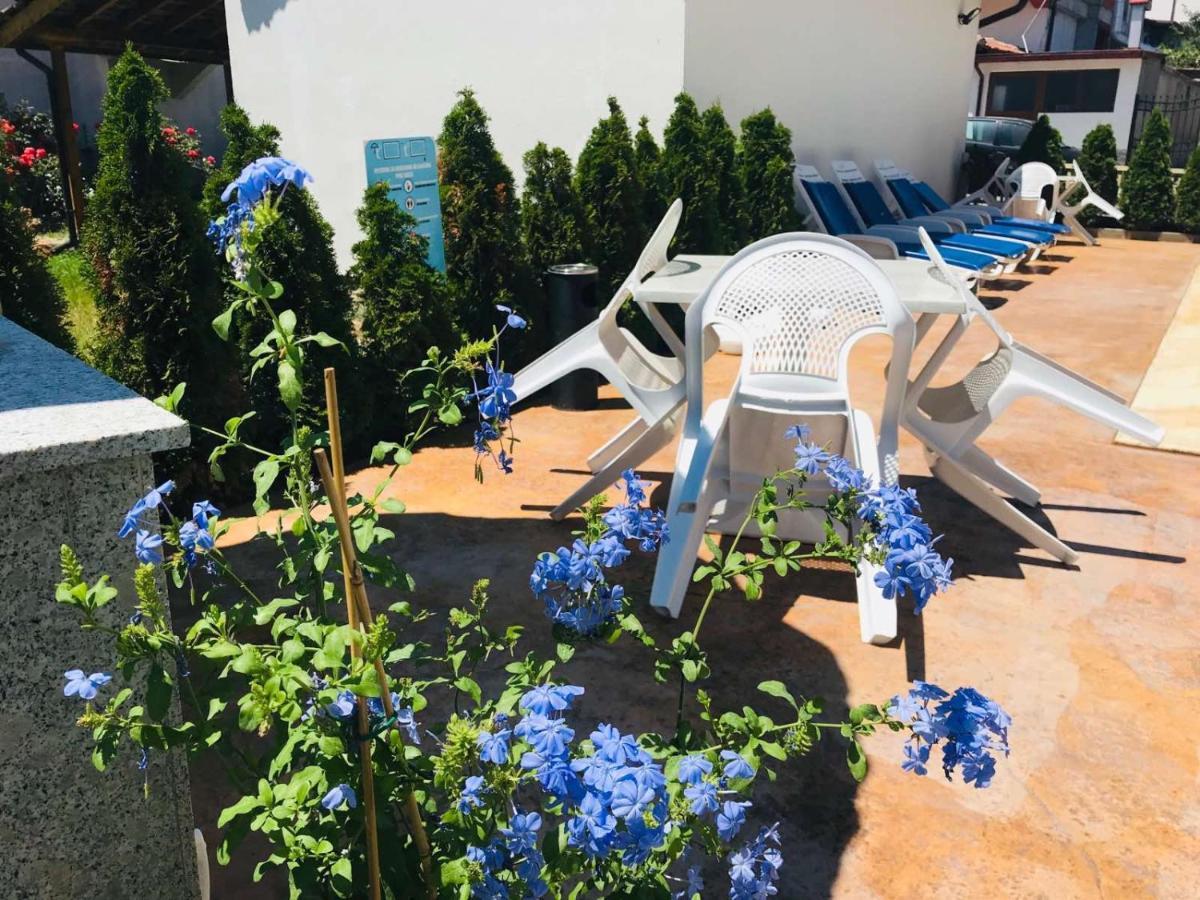 Apartment Raya Obzor Bagian luar foto
