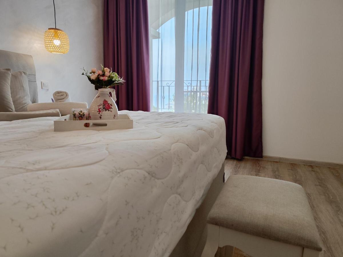 Apartment Raya Obzor Bagian luar foto